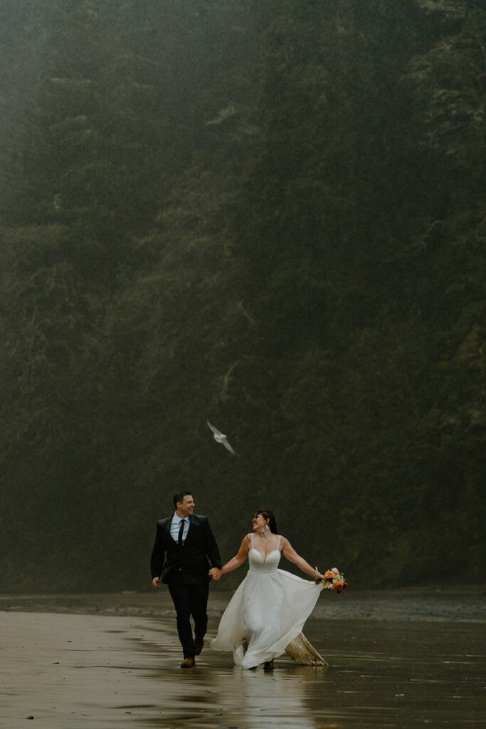 Florence, Oregon elopement photos. 