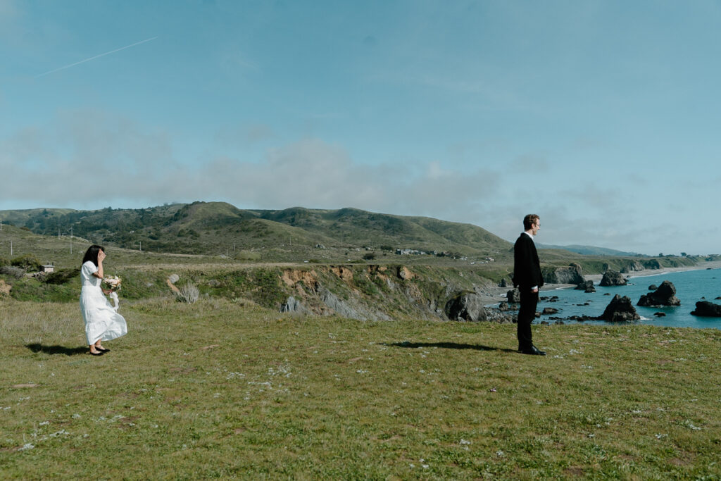 A first look during a Northern California elopement.
